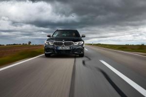 BMW M340i xDrive Touring 2019 года