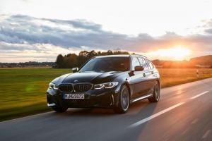 BMW M340i xDrive Touring 2019 года