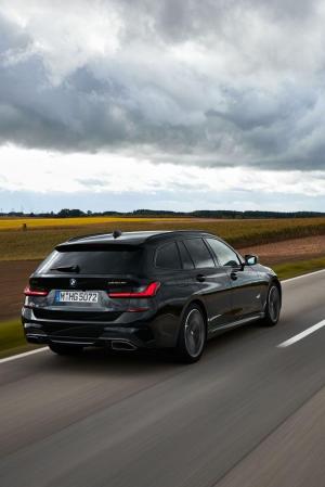 BMW M340i xDrive Touring 2019 года