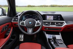 BMW M340i xDrive Touring 2019 года