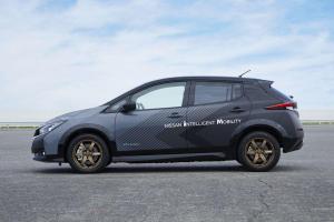 Nissan Leaf All-Wheel-Control Test Сar 2019 года