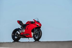 Ducati Panigale V2 2020 года