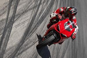 Ducati Panigale V2 2020 года