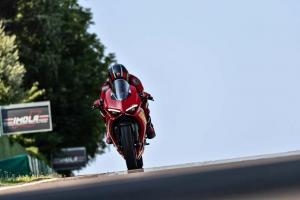 Ducati Panigale V2 2020 года