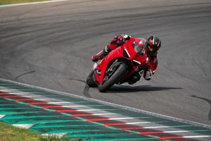 Ducati Panigale V2 2020 года