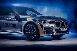 BMW 745Le xDrive M Sport Policie 2019 года