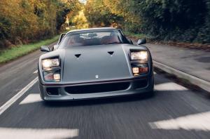 Отреставрированный Ferrari F40 в DK Engineering