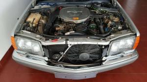1986 Mercedes-Benz 560 SEL