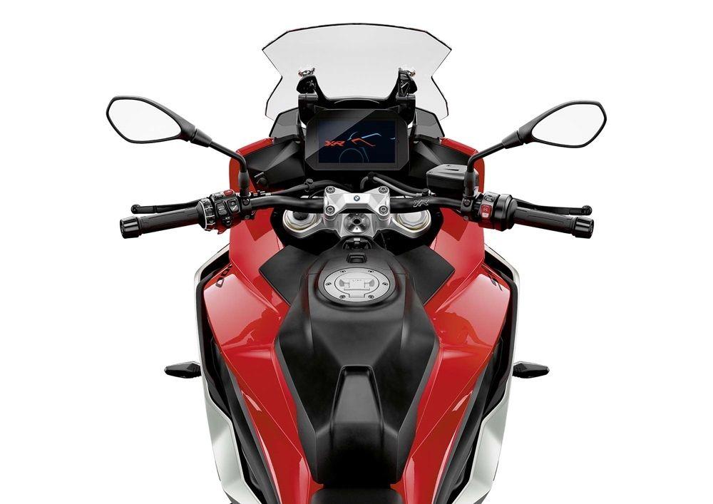 BMW S1000XR 2020 года