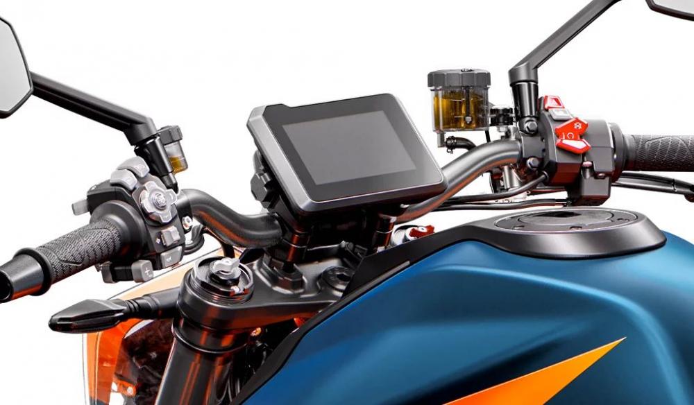 KTM 1290 Super Duke R 2020 года