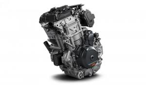 KTM 890 Duke R 2020 года