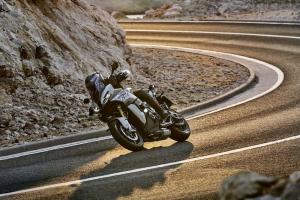 BMW S1000XR 2020 года