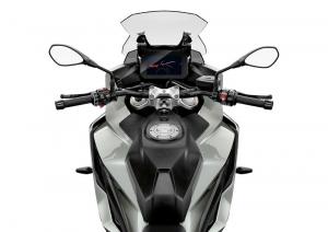 BMW S1000XR 2020 года