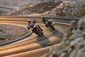 BMW S1000XR 2020 года