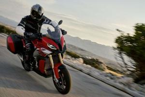 BMW S1000XR 2020 года