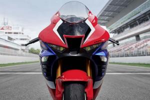 Honda CBR1000RR-R SP 2020 года