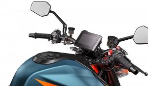 KTM 1290 Super Duke R 2020 года