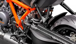KTM 1290 Super Duke R 2020 года