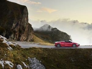 Audi R8 V10 RWD Spyder 2019 года