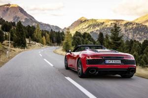Audi R8 V10 RWD Spyder 2019 года