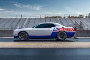 Dodge Challenger Drag Pak by Mopar 2020 года