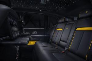 Rolls-Royce Cullinan Black Badge 2019 года