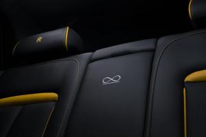 Rolls-Royce Cullinan Black Badge 2019 года