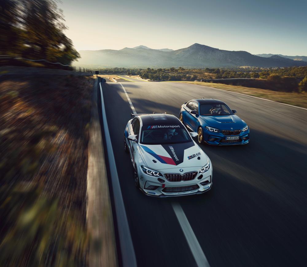 BMW M2 CS Racing (F87) 2019 года