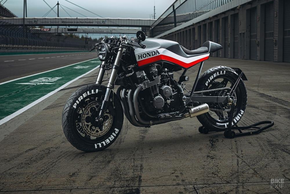 Кастомизация Honda CBX750F 1984 на современный лад