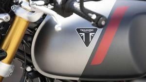 Triumph Thruxton RS 2020 года