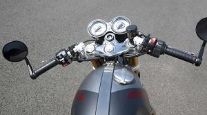 Triumph Thruxton RS 2020 года