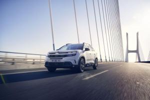 Citroen C5 Aircross SUV Hybrid 2019 года