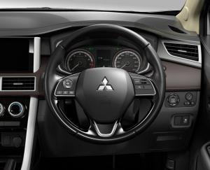 Mitsubishi Xpander Cross 2019 года