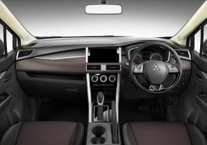 Mitsubishi Xpander Cross 2019 года
