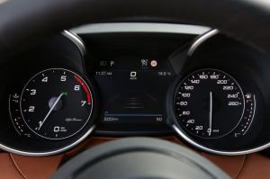 Alfa Romeo Giulia Ti 2019 года