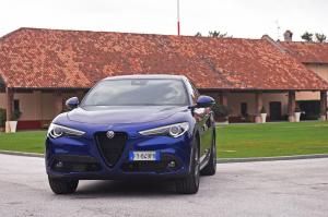 Alfa Romeo Stelvio Sprint 2019 года