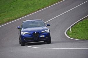 Alfa Romeo Stelvio Sprint 2019 года