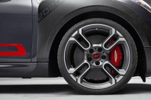 Mini John Cooper Works GP 2020 года