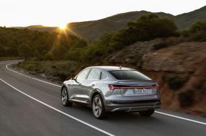 Audi e-tron 55 Quattro Sporback S-Line 2019 года