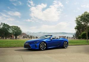 Lexus LC500 Convertible 2020 года