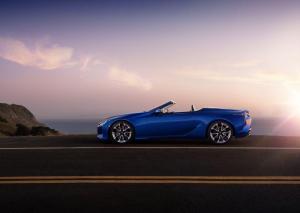 Lexus LC500 Convertible 2020 года