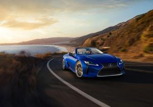 Lexus LC500 Convertible 2020 года