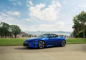 Lexus LC500 Convertible 2020 года
