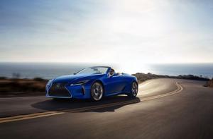 Lexus LC500 Convertible 2020 года