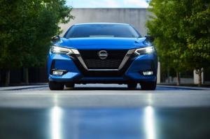 Nissan Sentra SR 2020 года