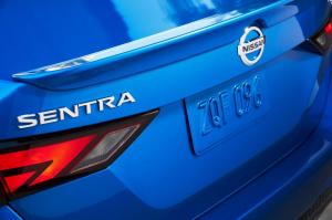 Nissan Sentra SR 2020 года