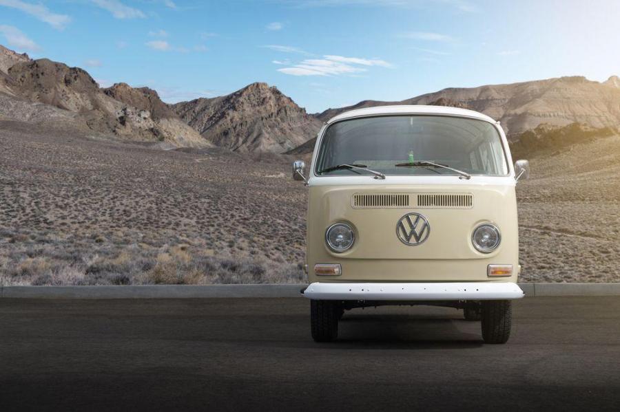 Электирификация захватывает мир: не пощадили и Volkswagen Transporter T2