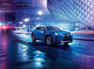 Lexus UX300e 2020 года