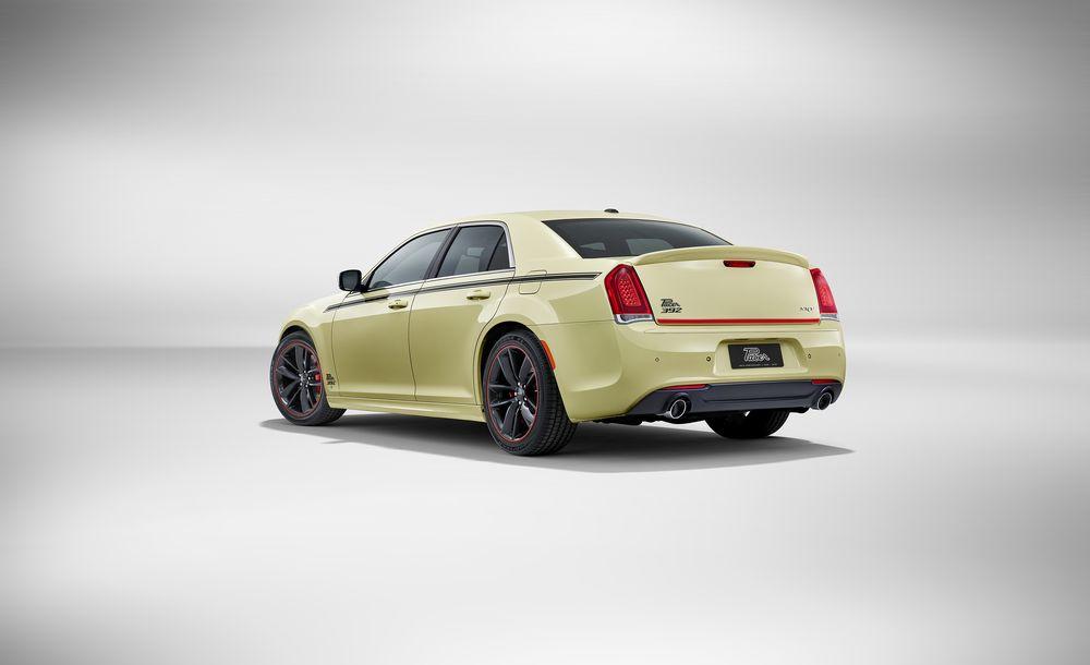 Chrysler 300 SRT Pacer Tribute 2019 года
