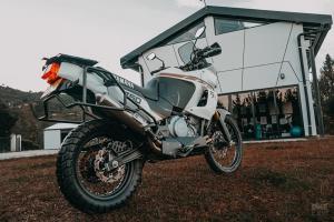 Yamaha XTZ750 Super Tenere by Mastech